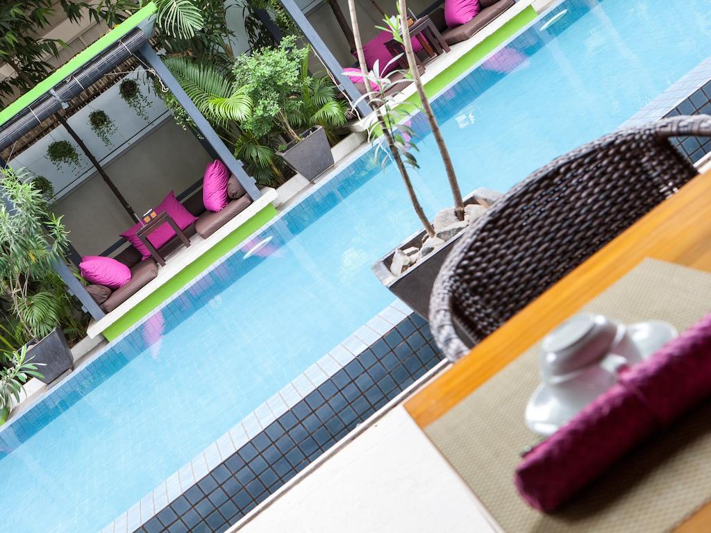 Hotel The 252 Phnom Penh Esterno foto