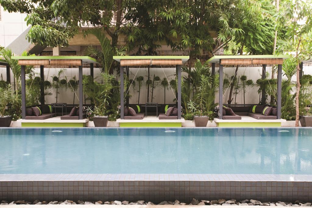 Hotel The 252 Phnom Penh Esterno foto